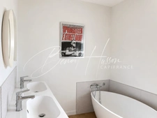 Charming village house (221m² on a 778m² plot with garage and large jacuzzi)