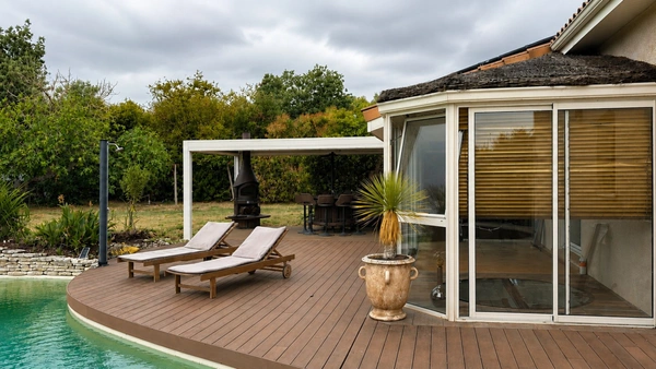 Villa T6 de 154m² de plain pied sur terrain de 2540m²