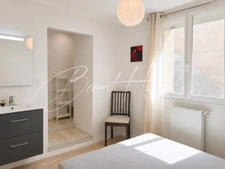 Charming village house (221m² on a 778m² plot with garage and large jacuzzi)