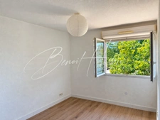 Appartement T2 de 43.60m² avec terrasse couverte et 1 place de parking