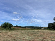 DOMAINE RURAL DE CARACTÈRE – 600 m² DE SURFACES – TERRAIN 6 843 m² 