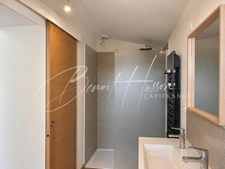 Charming village house (221m² on a 778m² plot with garage and large jacuzzi)