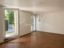 Charming village house (221m² on a 778m² plot with garage and large jacuzzi)