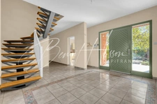 Maison 6 pièces de 229m² sur 2432m² de terrain