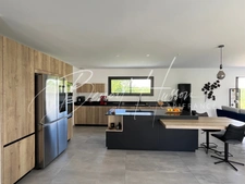 Single-storey house of 157m² on 1466m² of land