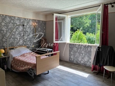 Propriété de 2 maisons indépendantes sur terrain de 7904m²