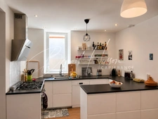 Charming village house (221m² on a 778m² plot with garage and large jacuzzi)