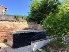 Charming village house (221m² on a 778m² plot with garage and large jacuzzi)