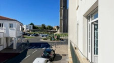ROYAN, Quartier Eglise Notre-Dame : T3 de 93 m² au 1er étage avec balcon et jardin partagé