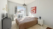 ROYAN, Quartier Eglise Notre-Dame : T3 de 93 m² au 1er étage avec balcon et jardin partagé