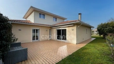 Dpt Gironde (33), à vendre SAINT-MEDARD EN JALLES, Maison 6 pièces de 170m² environ sur Jardin de 700m²