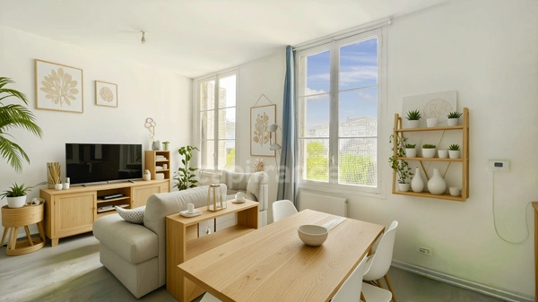 Dpt Gironde (33), à vendre BORDEAUX, appartement T2 loué de 49m² avec Cave