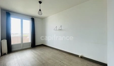 Dpt Gironde (33), à louer BORDEAUX appartement T2 d'environ 54 m²  