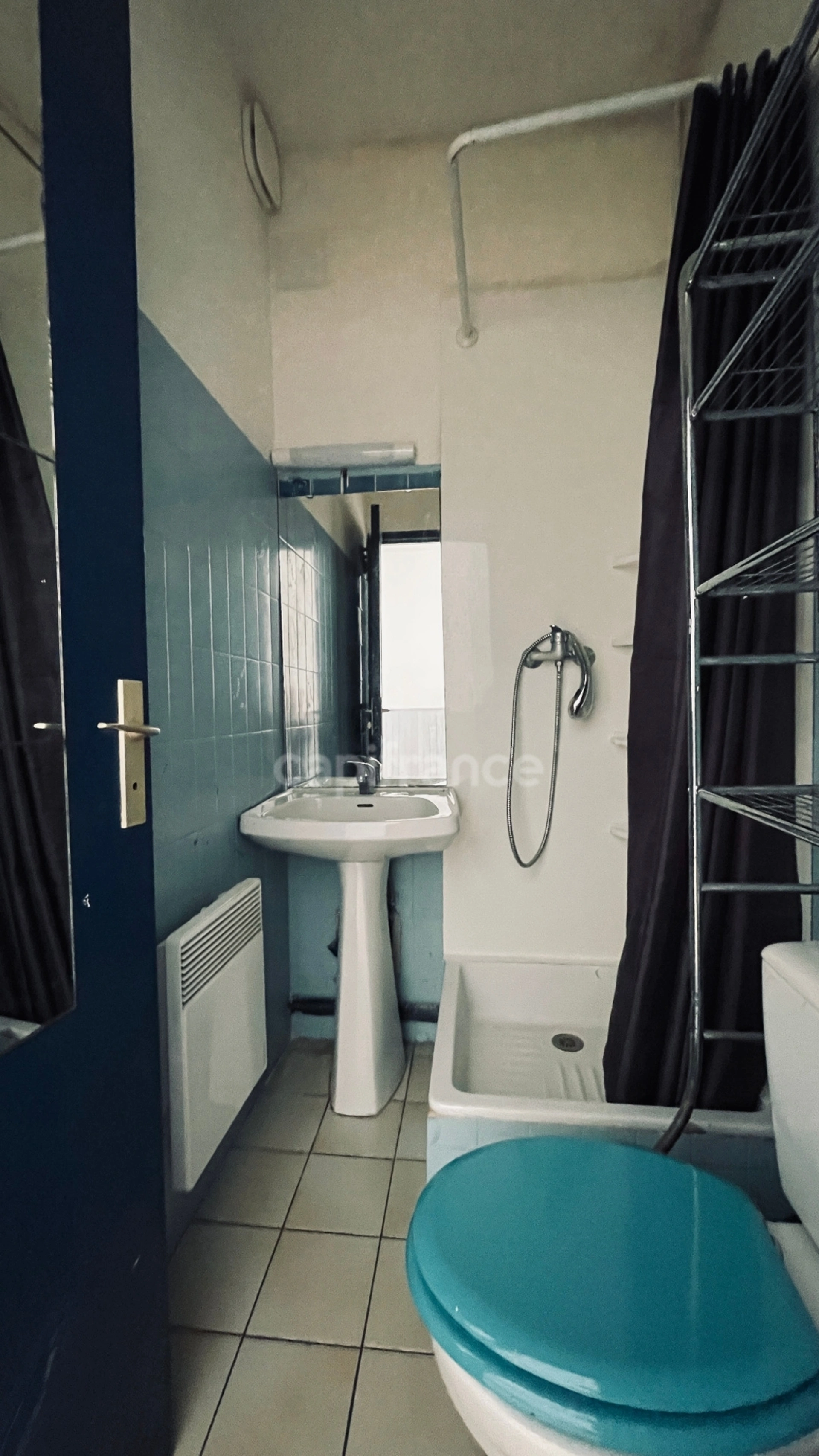 Appartement a louer - 1 pièce(s) - 17 m2 - Surfyn