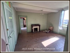 Maison à vendre 7 pièces  ()