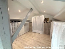 APPARTEMENT DUPLEX 90m2 - TERRASSE - 2 EME ETAGE - CENTRE VILLE - 2 CHAMBRES - LUMINOSITE - CALME - PARKING