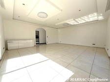 MAISON GENILAC - PLAIN PIED - 4 CHAMBRES - TERRAIN 567 - GARAGE - LUMINOSITE - CALME - ACCES LYON/SAINT ETIENNE - GARE 