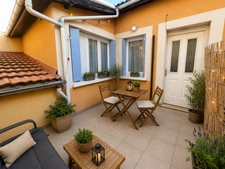 APPARTEMENT TYPE MAISONNETTE 54m2- TERRASSE - 1 CHAMBRE - MEZZANINE - BUANDERIE - CAVE
