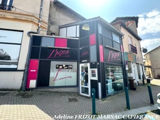 IMMEUBLE CHAZELLE SUR LYON - 1 APPARTEMENT - 1 LOCAL COMMERCIAL - 