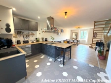 APPARTEMENT DUPLEX 90m2 - TERRASSE - 2 EME ETAGE - CENTRE VILLE - 2 CHAMBRES - LUMINOSITE - CALME - PARKING