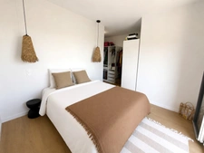 MAISON DE 2025 (RE2020)- MODERNE - RARE -3 CHAMBRES - 1 BUREAU - VUE MONT BLANC - VUE DEGAGEE - TERRAIN 830M