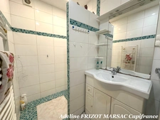 APPARTEMENT 60M2 - CALME - TERRASSE  - RDC - 2 CHAMBRES - METRO 10MIN A PIED - BUS 2MIN