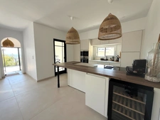 MAISON DE 2025 (RE2020)- MODERNE - RARE -3 CHAMBRES - 1 BUREAU - VUE MONT BLANC - VUE DEGAGEE - TERRAIN 830M