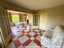 MAISON INDIVIDUELLE 150M2 - 3 CHAMBRES - TERRAIN 606M2 - VERANDA - SOUS SOL COMPLET - CENTRE VILLE