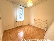 APPARTEMENT 60M2 - CALME - TERRASSE  - RDC - 2 CHAMBRES - METRO 10MIN A PIED - BUS 2MIN
