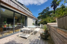 Maison avec belle rénovation, commerces à pieds !