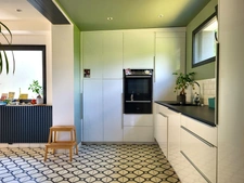 Maison avec belle rénovation, commerces à pieds !