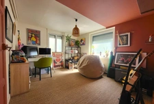 Maison avec belle rénovation, commerces à pieds !