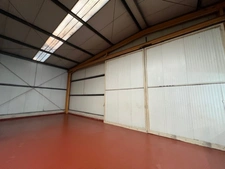 🔶 OPPORTUNITÉ RARE – BÂTIMENT INDUSTRIEL ÉQUIPÉ – 894 m² – SECTEUR ISBERGUE(62) 🔶