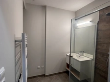 🏢 À LOUER – LOCAL PROFESSIONNEL DE 44 M² – HAZEBROUCK(59)