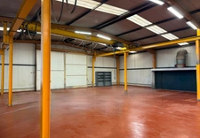 🔶 OPPORTUNITÉ RARE – BÂTIMENT INDUSTRIEL ÉQUIPÉ – 894 m² – SECTEUR ISBERGUE(62) 🔶