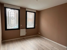 🏢 À LOUER – LOCAL PROFESSIONNEL DE 44 M² – HAZEBROUCK(59)