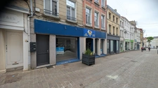 À LOUER – LOCAL COMMERCIAL AU CŒUR DU CENTRE HISTORIQUE DE SAINT-OMER(62)