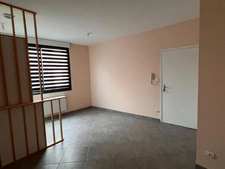 🏢 À LOUER – LOCAL PROFESSIONNEL DE 44 M² – HAZEBROUCK(59)