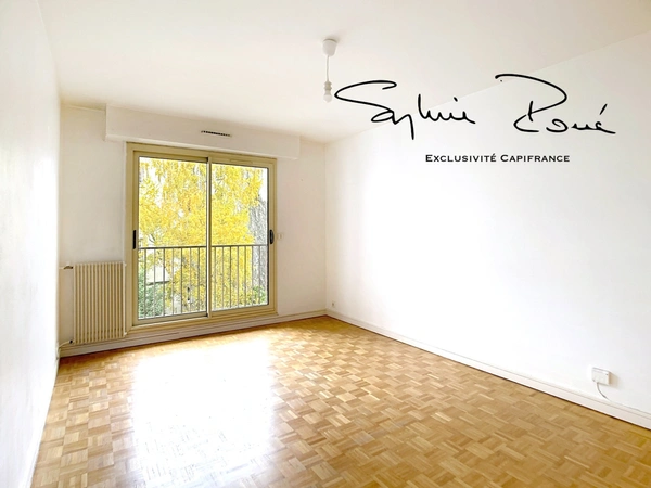 Appartement à vendre 3 pièces PARIS 20EME ARRONDISSEMENT (75) avec balcon cave et parking