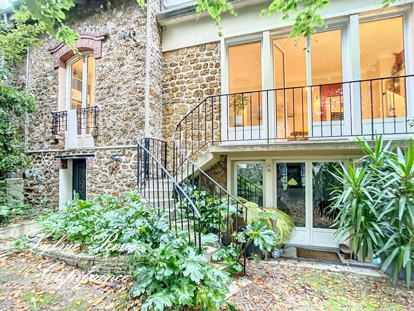 Maison à vendre 9 pièces VITRY SUR SEINE (94)