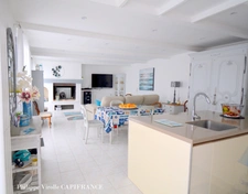 Maison à vendre 6 pièces 124 m2 LE CHATEAU D'OLERON (17) 399000€