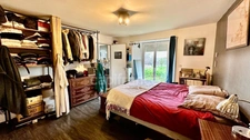 A vendre maison à rénover et dépendances à  CHALLIGNAC (16)