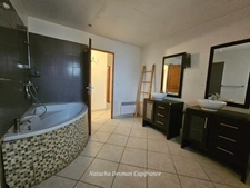 SALAUNES – ENSEMBLE IMMOBILIER DE 139 M² SUR PRÈS DE 2 HECTARES**(33)