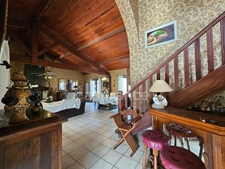 Maison Familiale de 7 pièces , à SALAUNES (33), à Vendre, 