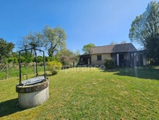 For sale – Single-storey house with outbuilding, Le Porge (Gironde)