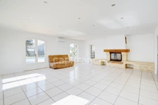 SAINT-MÉDARD-EN-JALLES – SUPERB FAMILY HOME OR EXCEPTIONAL RENTAL PROJECT – 278 m² LIVING SPACE