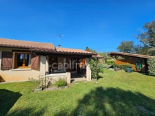 For sale – Single-storey house with outbuilding, Le Porge (Gironde)