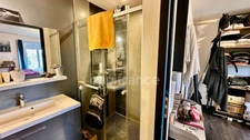A vendre maison à rénover et dépendances à  CHALLIGNAC (16)
