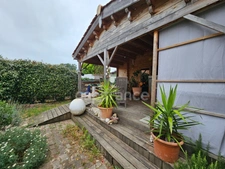 FOR SALE – Charming wooden chalet in Le Verdon-sur-Mer (33)