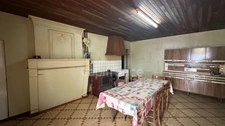 À Vendre – Maison avec Grande Dépendance et Terrain de 3 975 m² à Mortier (17) – À RÉNOVER